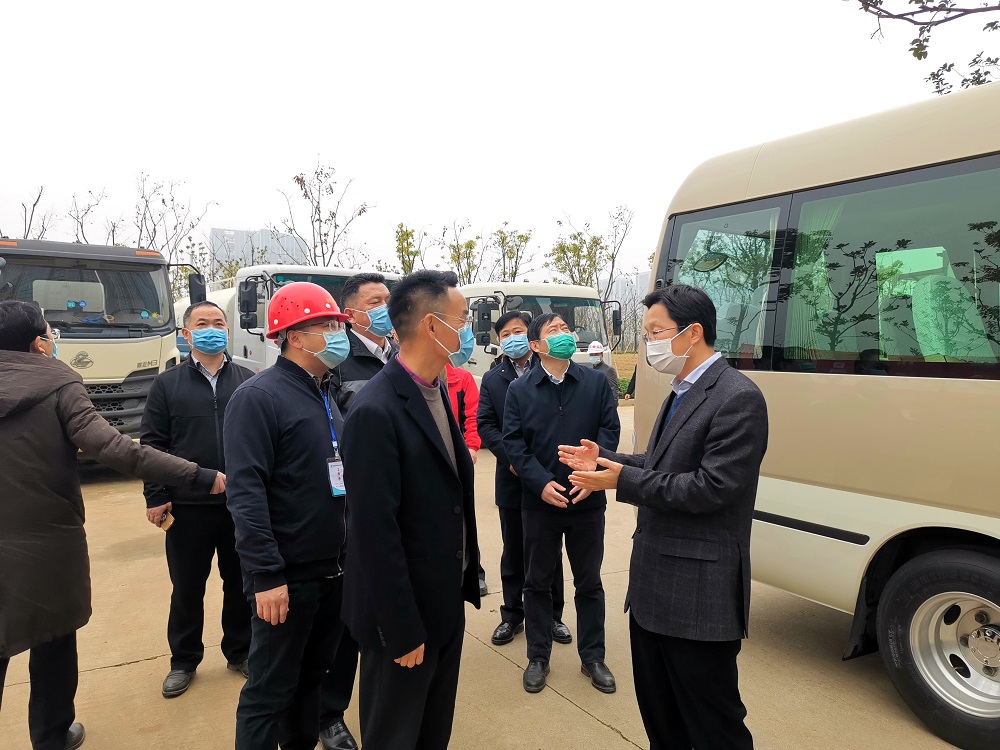 南昌市副市長(zhǎng)宋鈾視察朝陽(yáng)州項(xiàng)目 (5)_看圖王.jpg